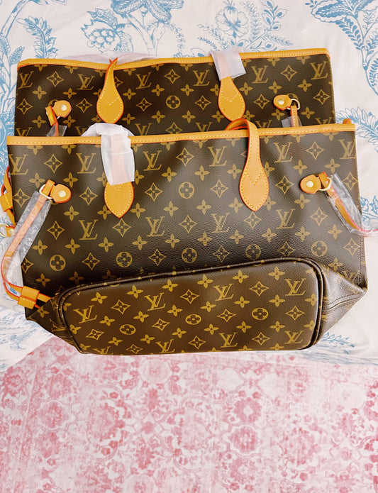 ⭐️lulu’s xl bag⭐️